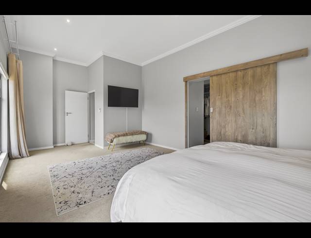 3 BEDROOM HOUSE FOR SALE IN BRYANSTON